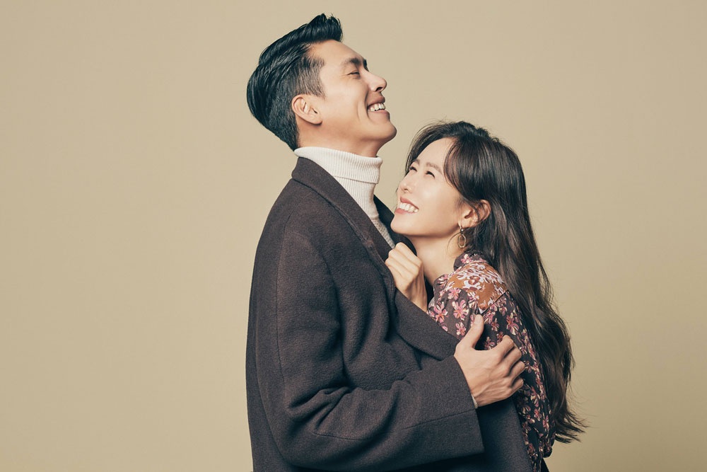 Hyun Bin và bạn gái Son Ye Jin